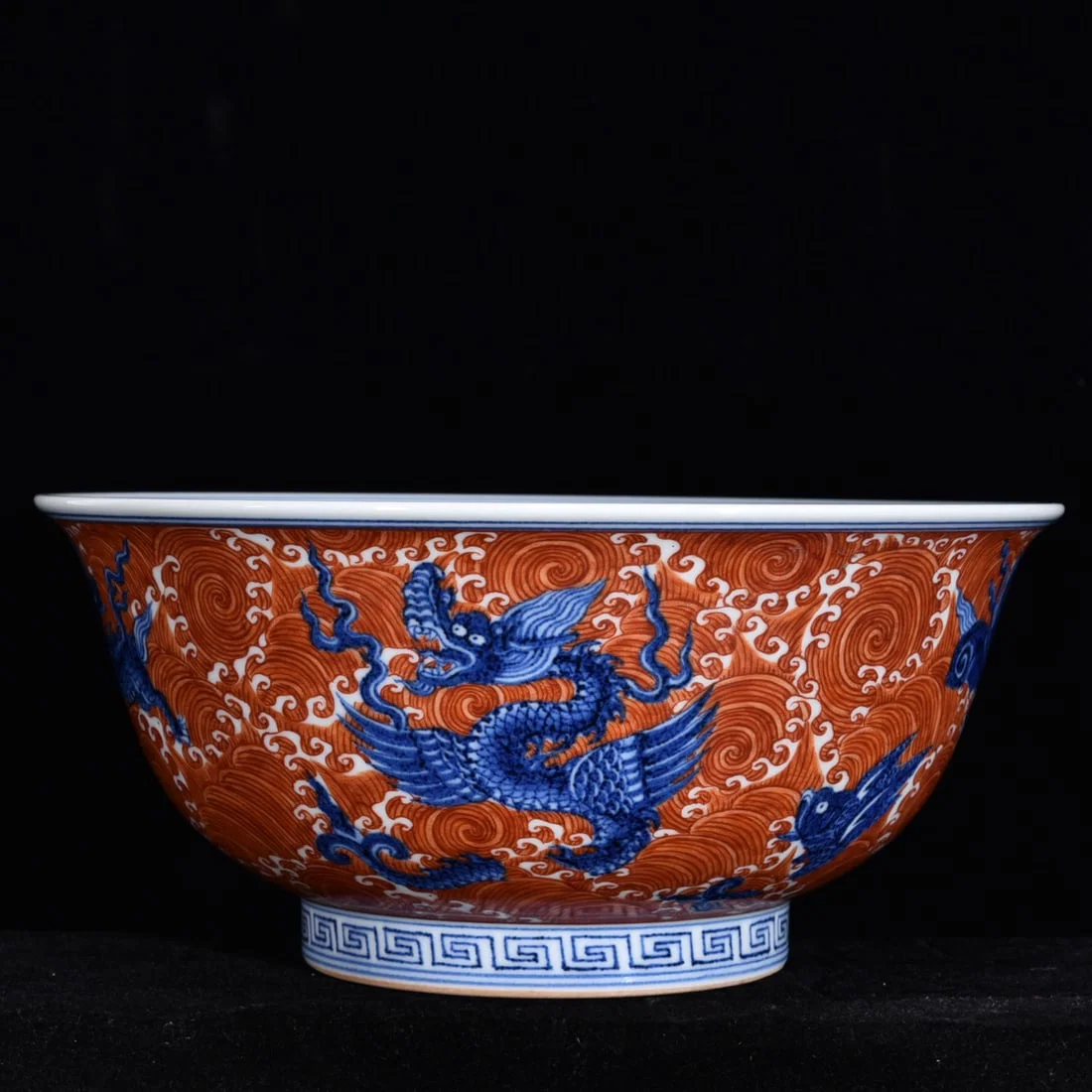 Chinese blue and red porcelain bowl Ming dynasty Xuande Mark & Period