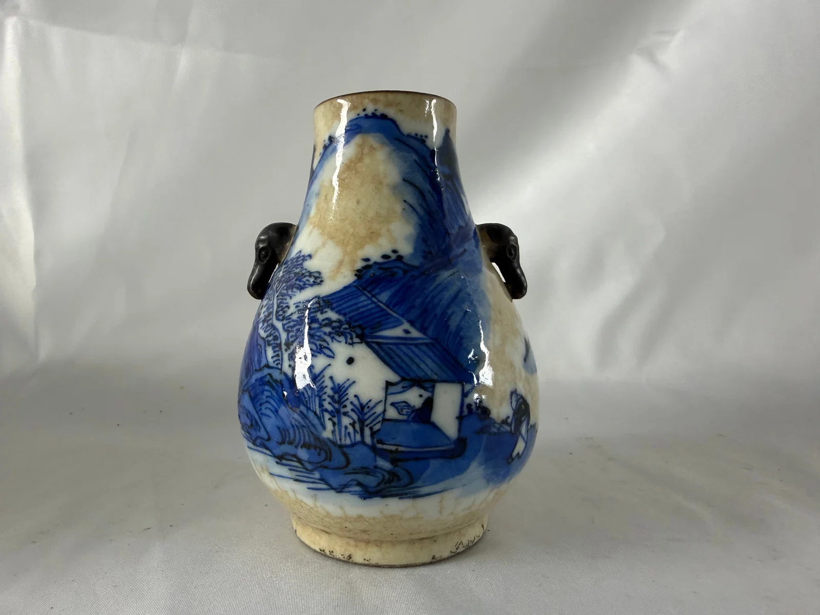 Chinese blue and white landscape Porcelain China vase