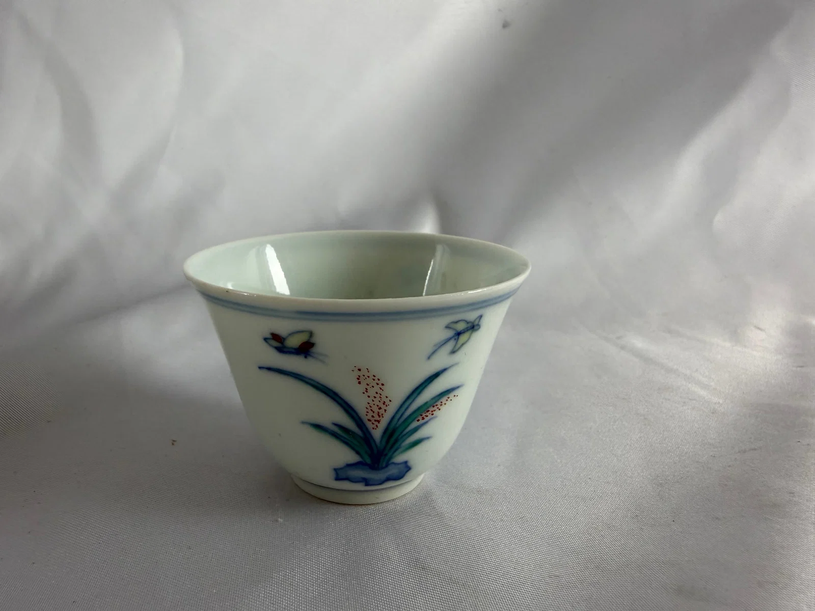 Chinese blue and white with famille rose Porcelain China cup mark