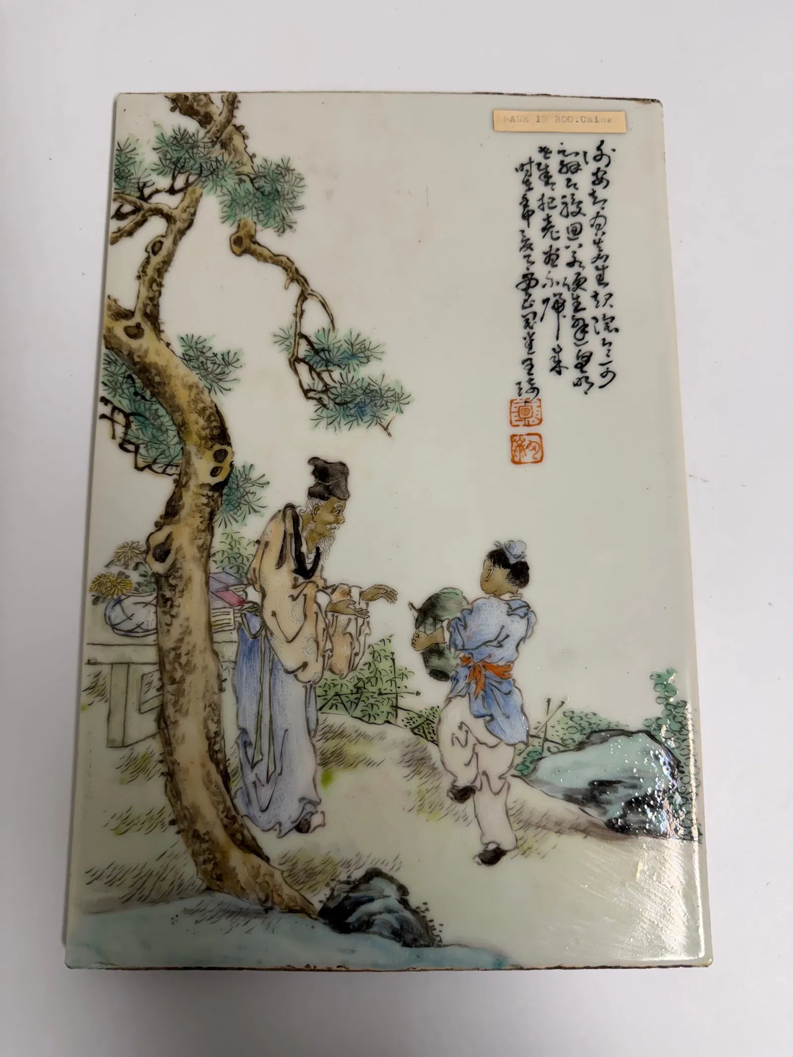 Chinese enameled famille rose porcelain plaque China characters mark