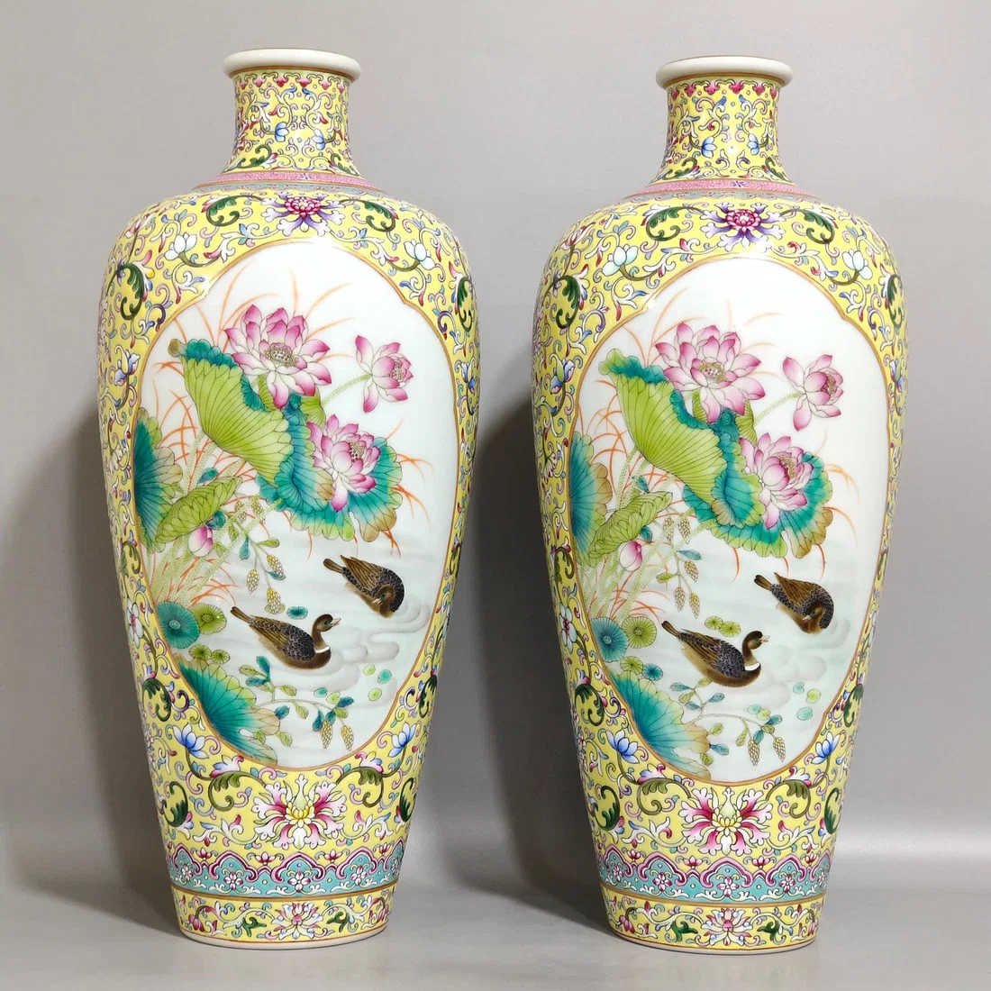 Chinese famille rose porcelain vase pair Qing dynasty Yongzheng Mark & Period