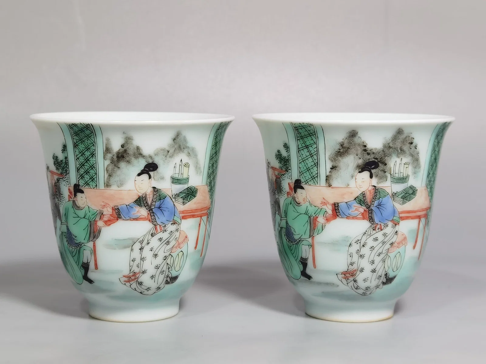 Chinese famille verte porcelain bowl pair Qing dynasty Kangxi Mark & Period