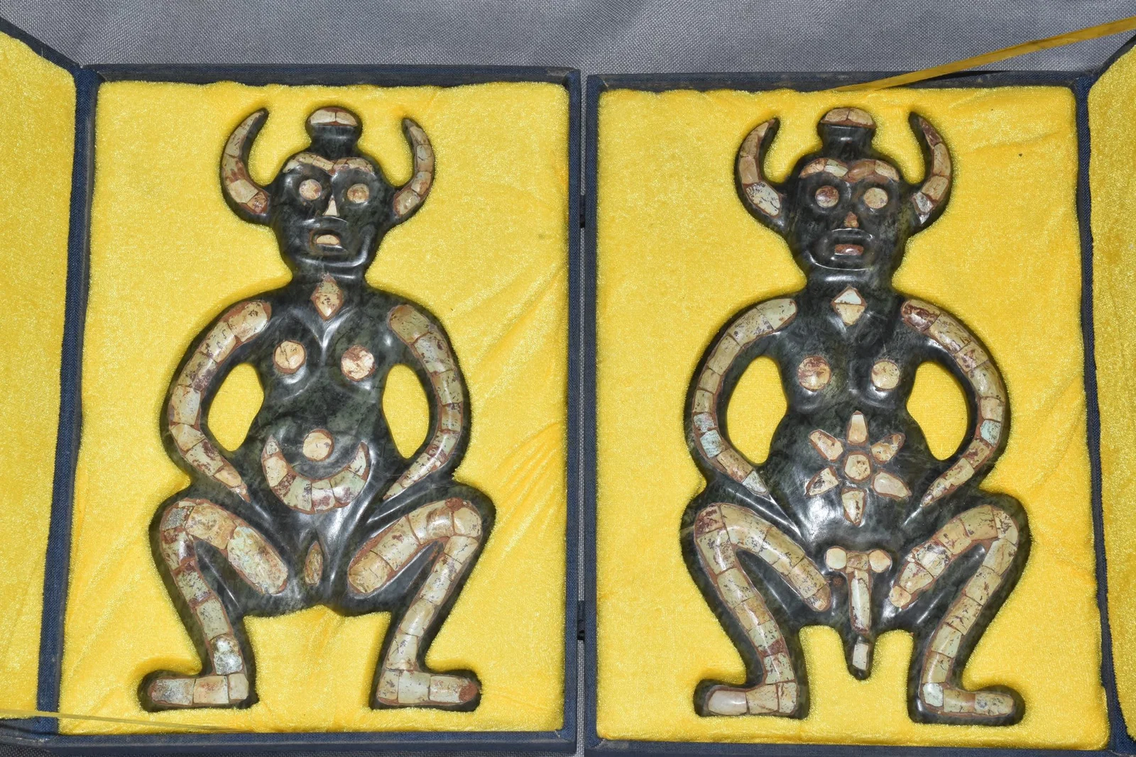 Chinese Qijia culture jade carved ornaments