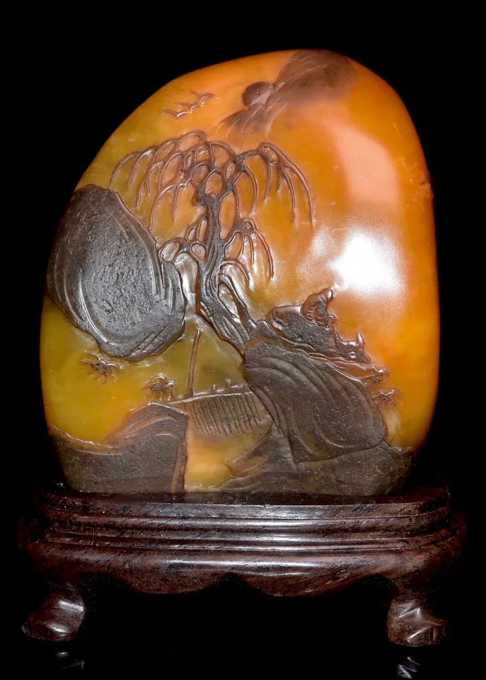 Collectible Shoushan stone, crow-skin Tianhuang stone ornament