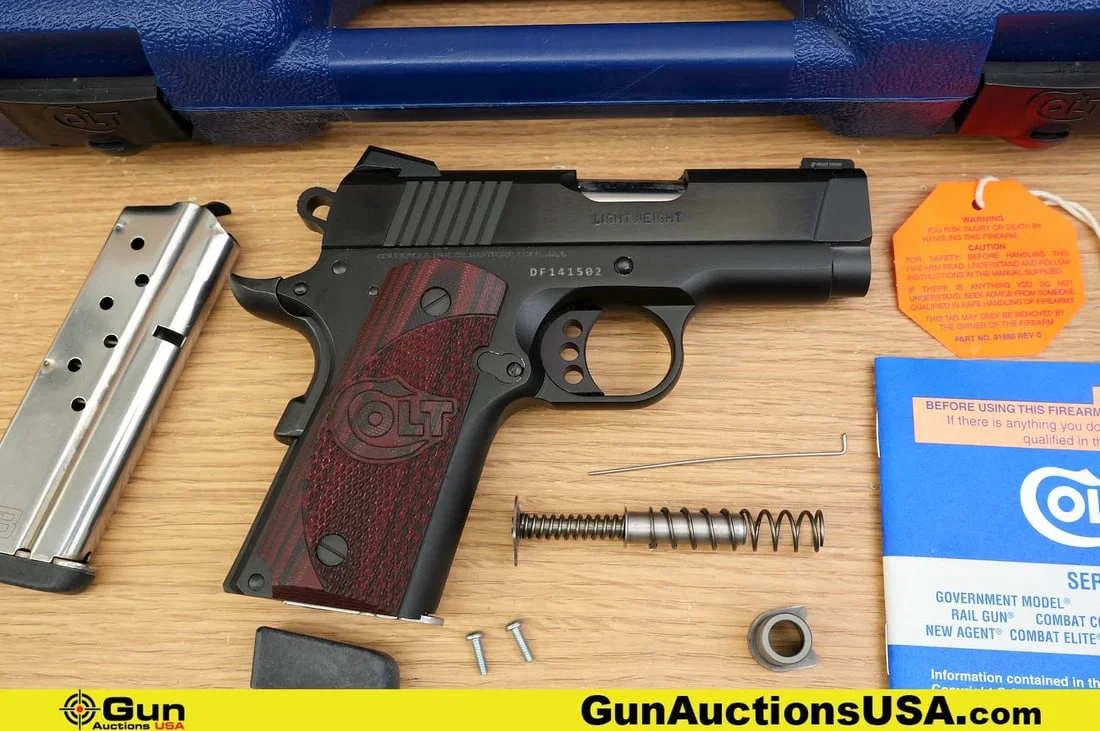 COLT SERIES 80 LIGHTWEIGHT DEFENDER 9MM LUGER Pistol. Excellent. 3.25" Barrel. Shiny Bore, Tight