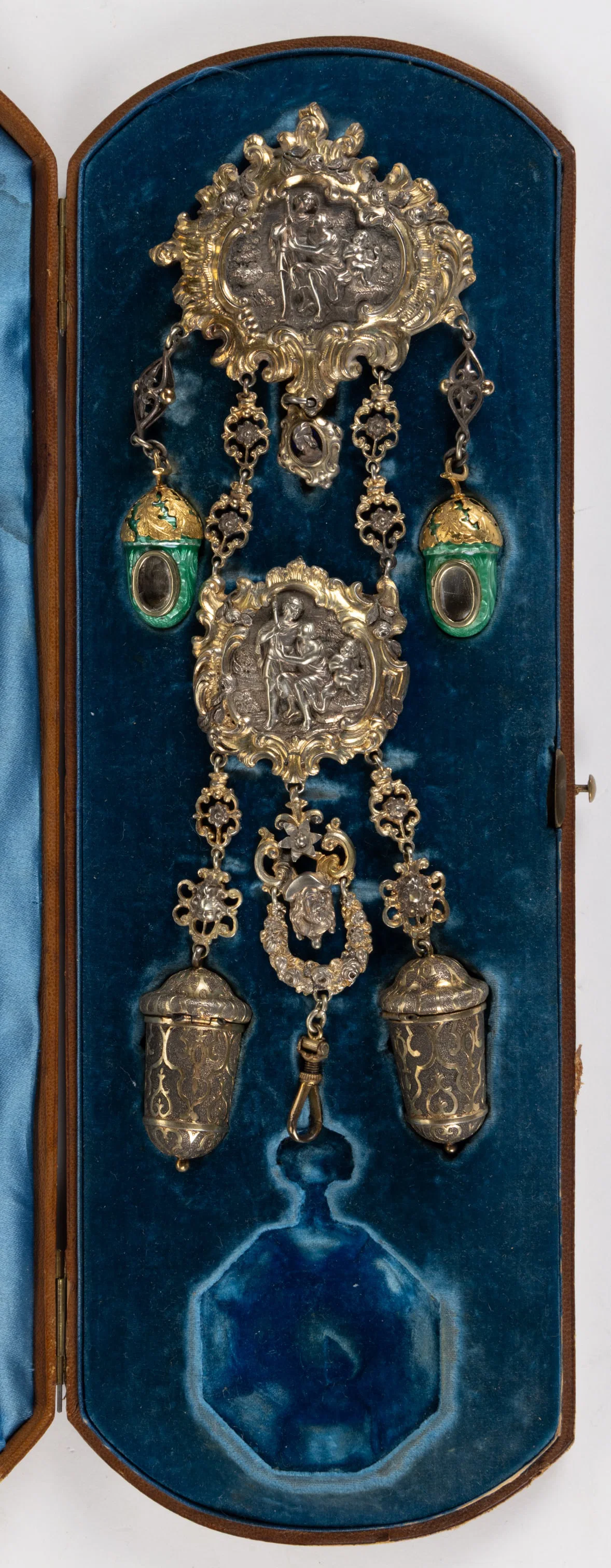 CONTINENTAL / FRENCH SILVER SEWING EQUIPAGE / CHATELAINE WITH APPENDAGES