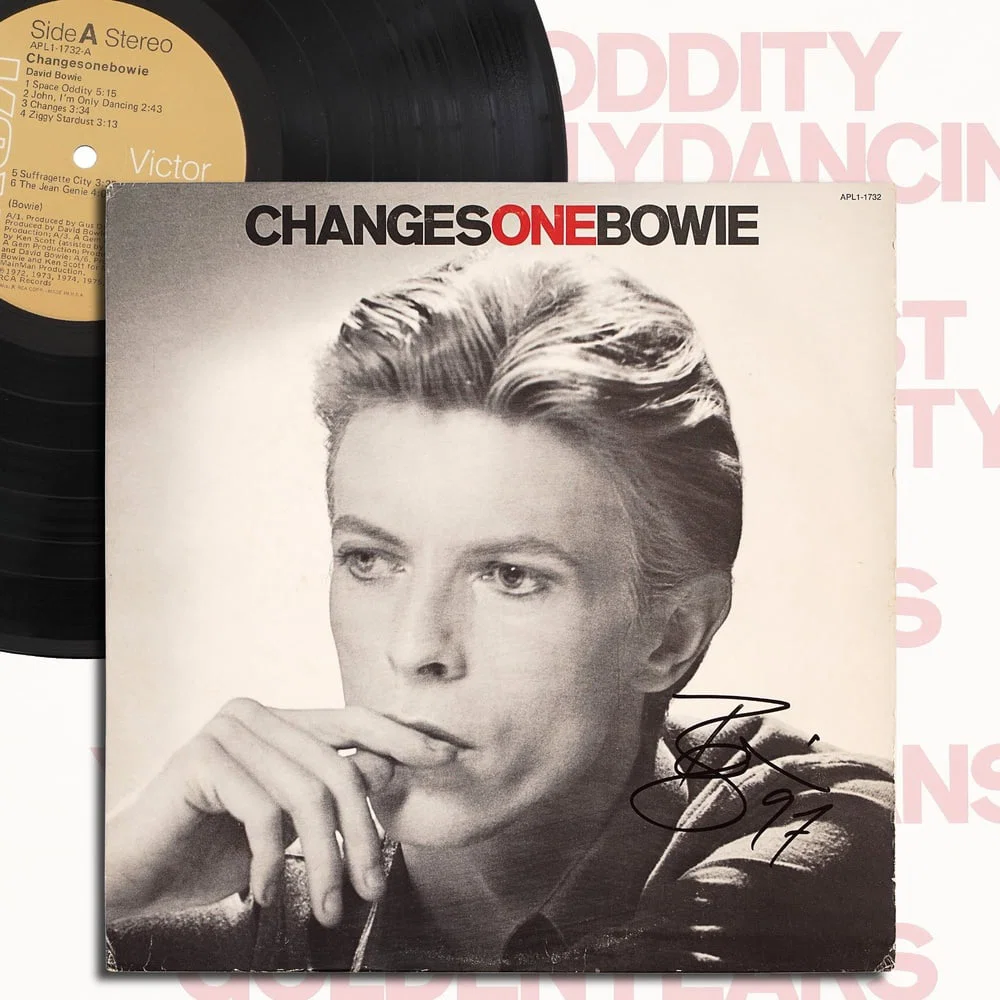 DAVID BOWIE SIGNED "CHANGESONEBOWIE" LP