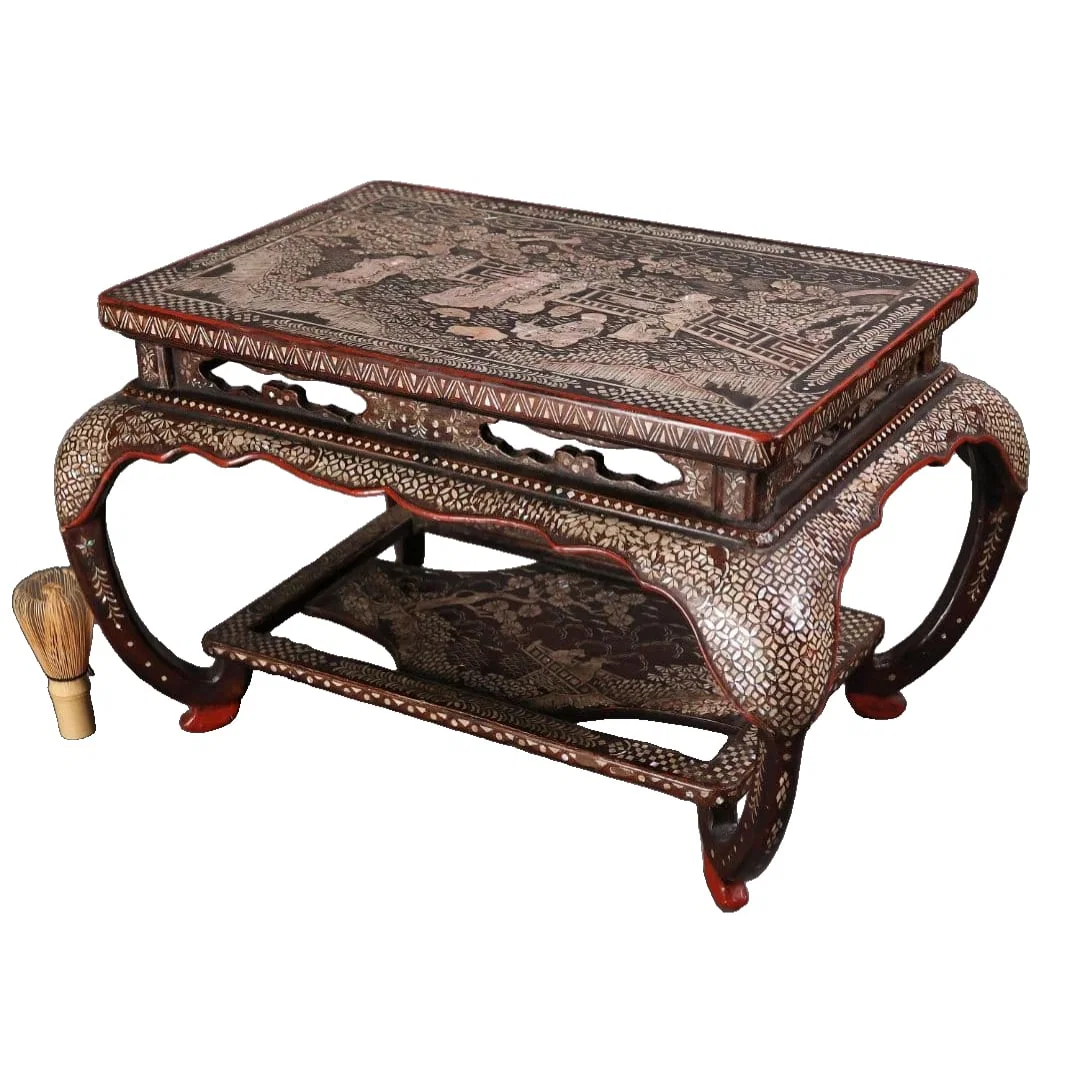 Double-Layer Table with Mother-of-Pearl Inlay Featuring a Figure Theme