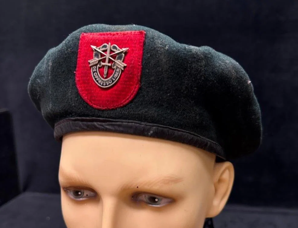Early Vietnam Era Army Green Beret 7th Sp. Forces