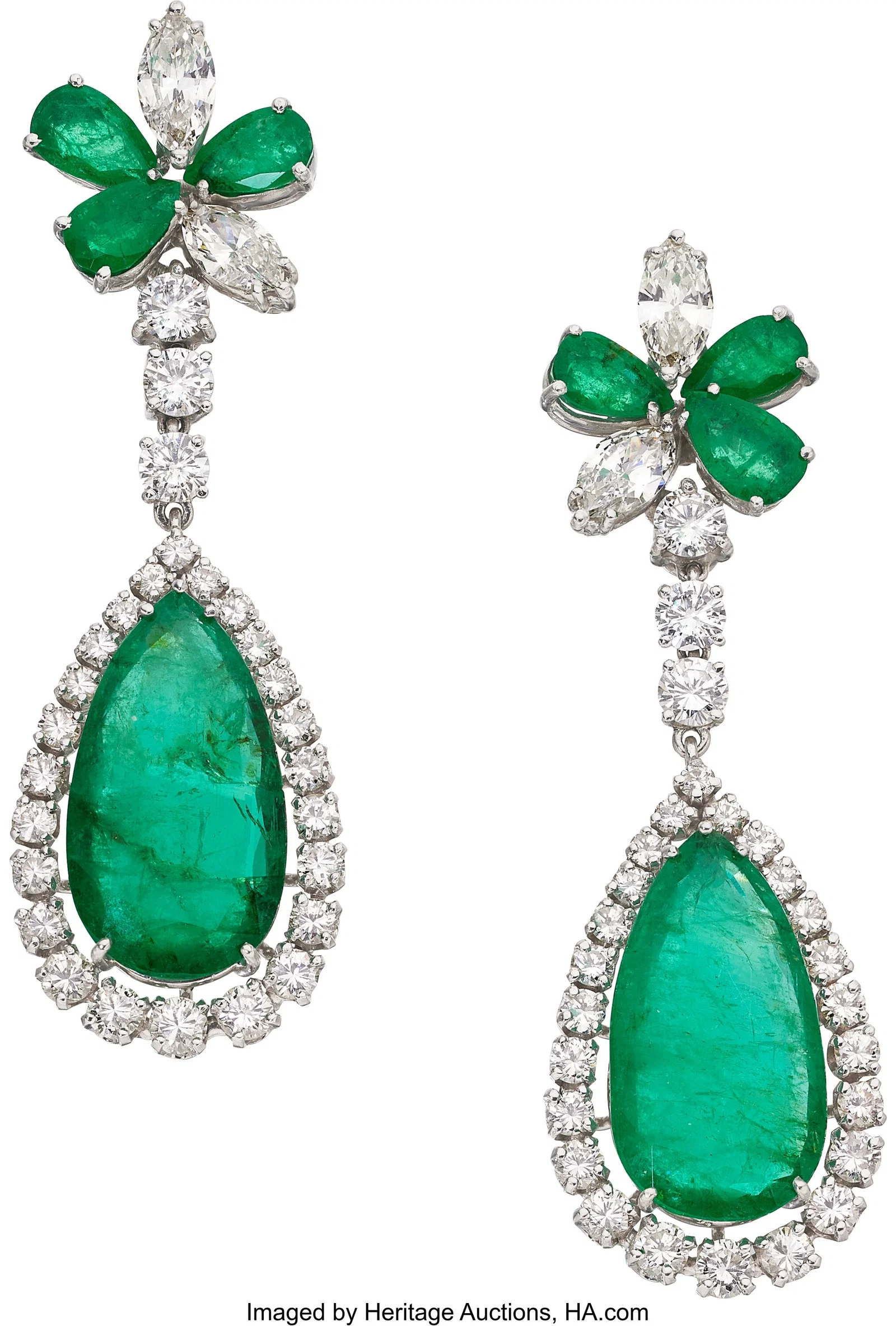 Emerald, Diamond, Platinum Earrings Stones: Pea