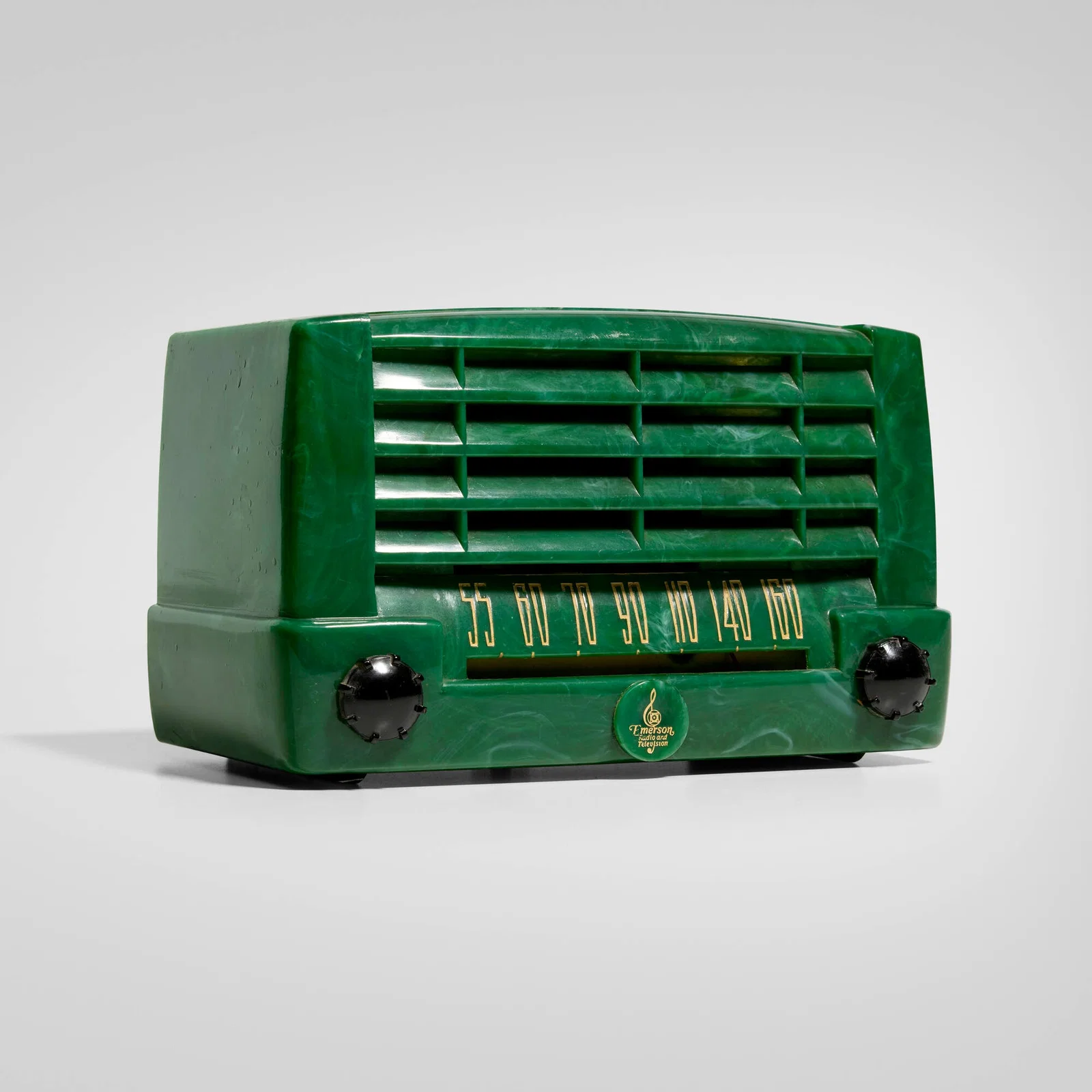 Emerson Radio & Phonograph Corp., Radio, model 547A