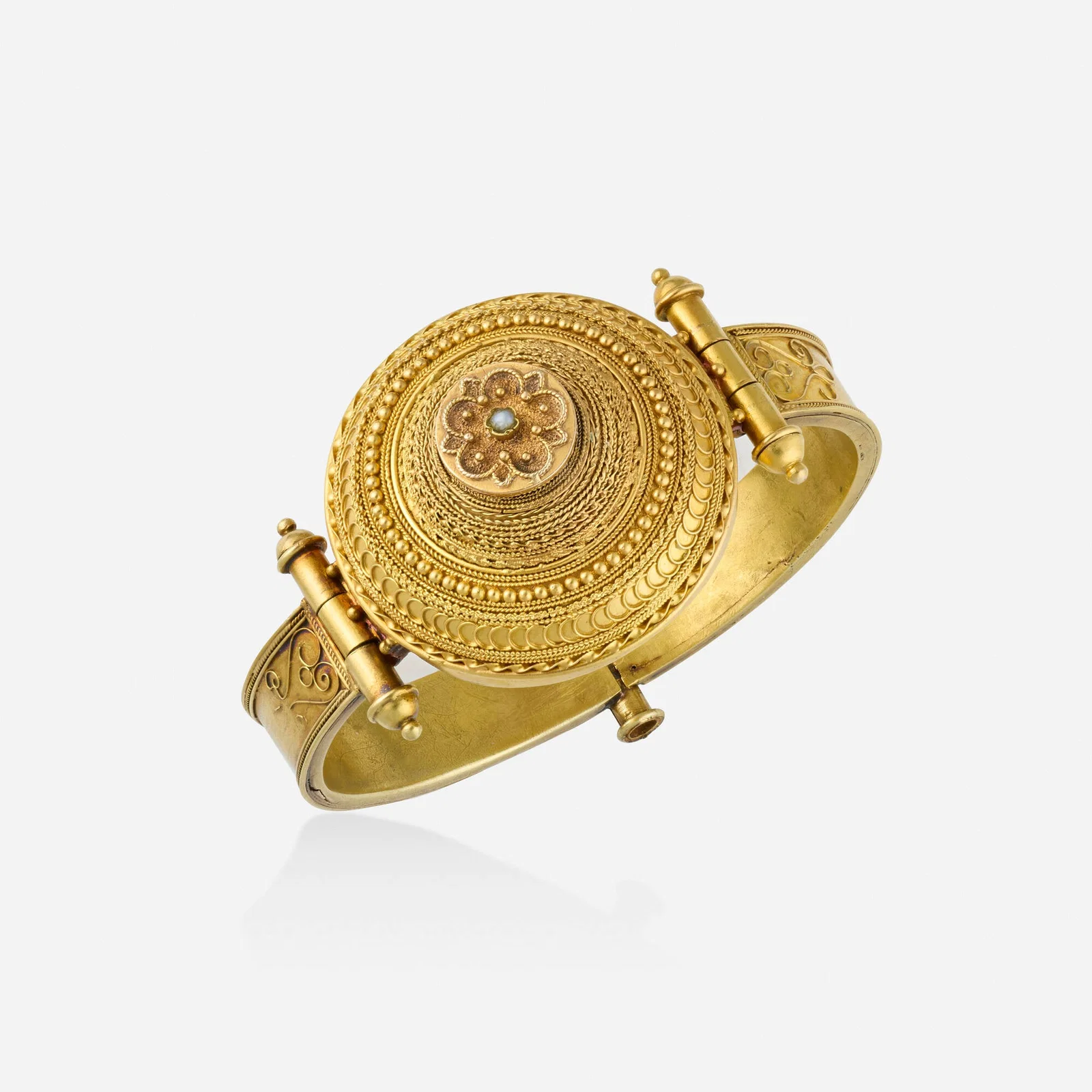 Etruscan Revival, Italian gold and seed pearl bracelet