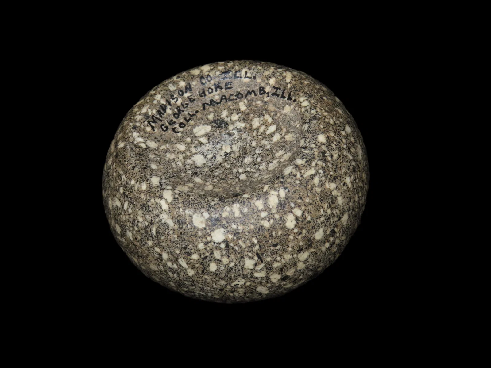 Exceptional Jersey Bluff Discoidal, Madison Co. Illinois. Motley COA. Oustanding porphyry granite