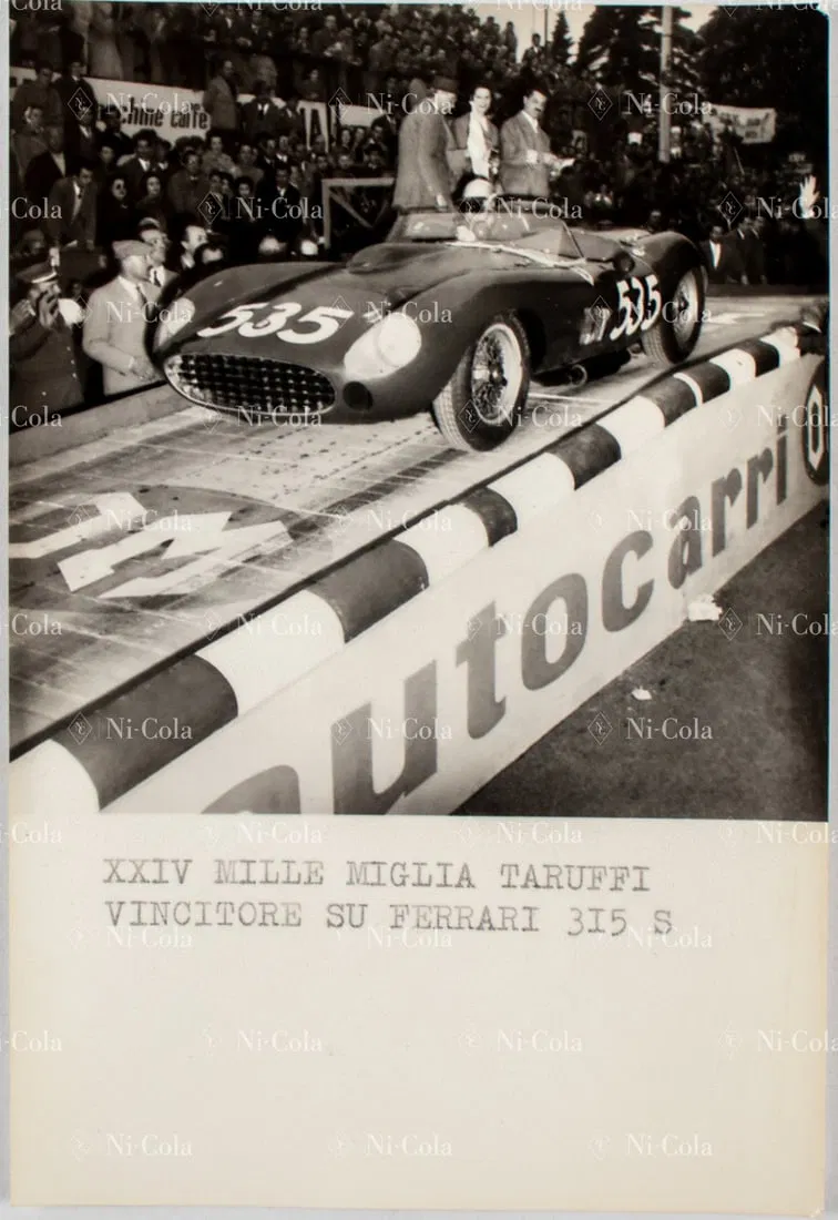 Ferrari Original B/W - Press photo Mille Miglia 1957
