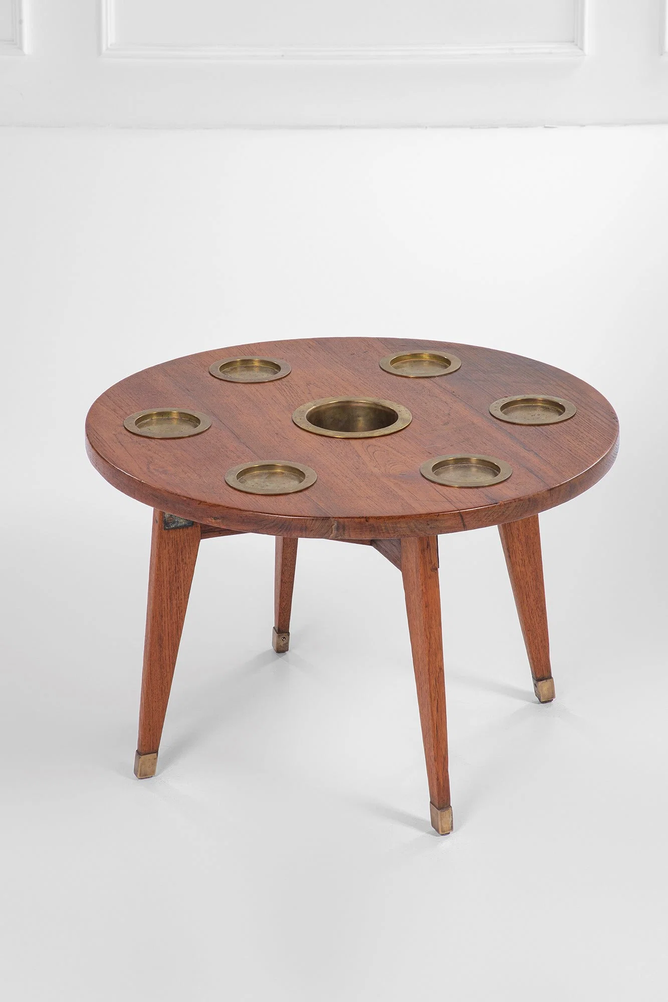 Gio Ponti. Tavolino da nave con portabottiglie e portabicchieri