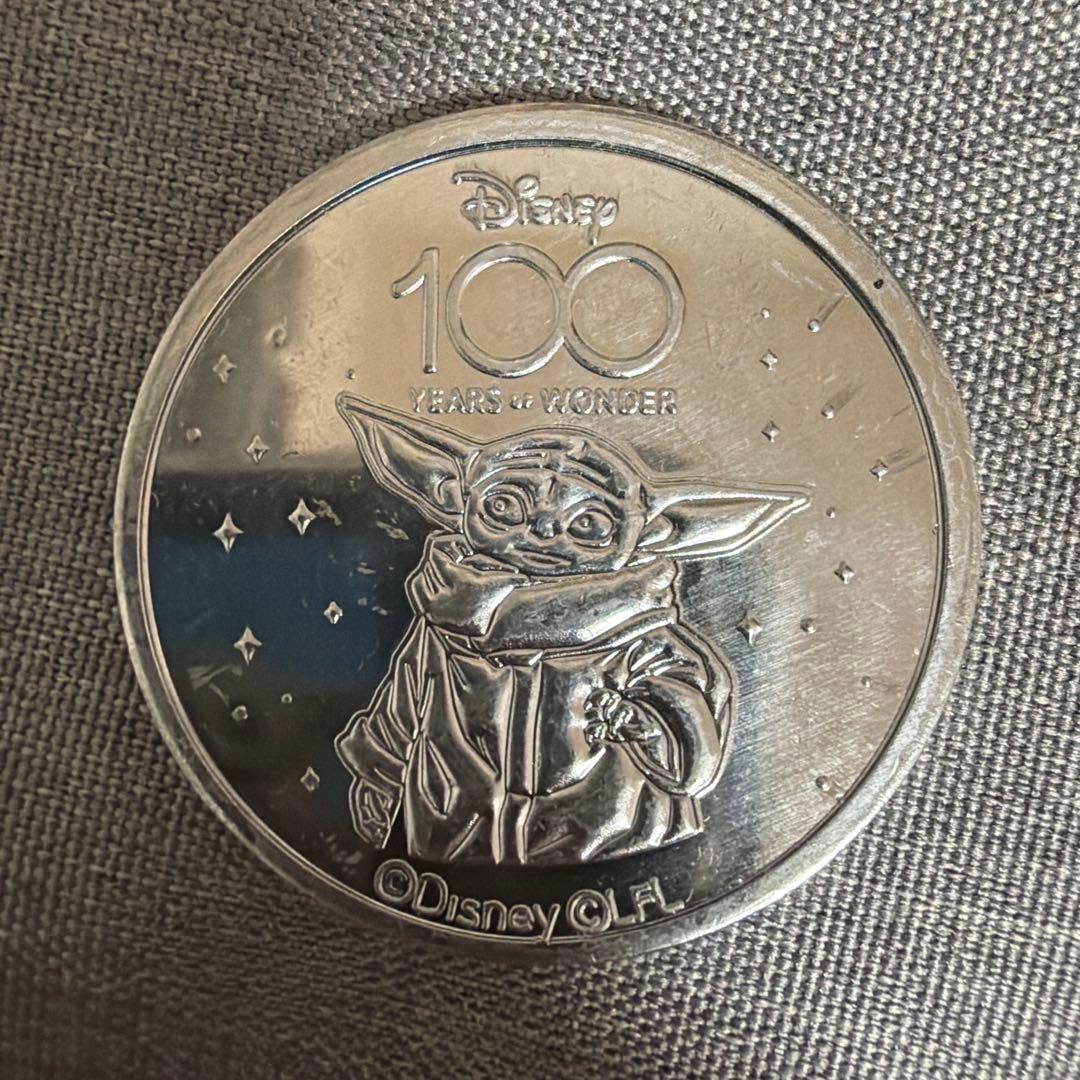 Gloogudi Disney World 100th Anniversary Commemorative Coin