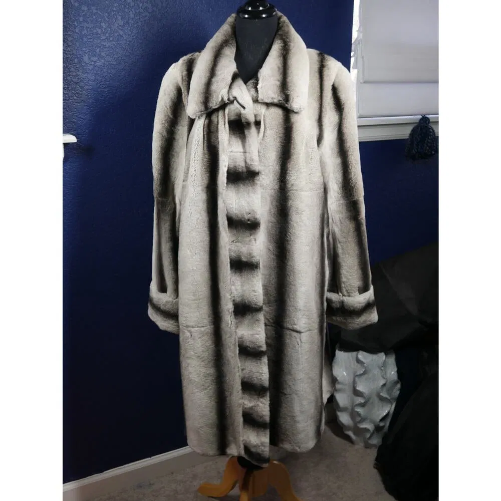 Gorgeous NWOT Chinchilla Rex Fur Coat Jacket
