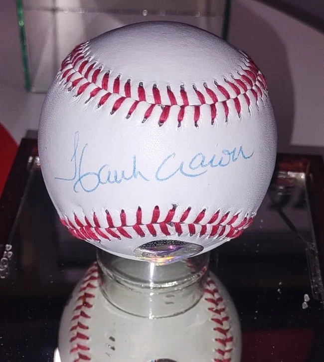 HANK AARON BASEBALL SIGNED PSA AUTHENTICATED