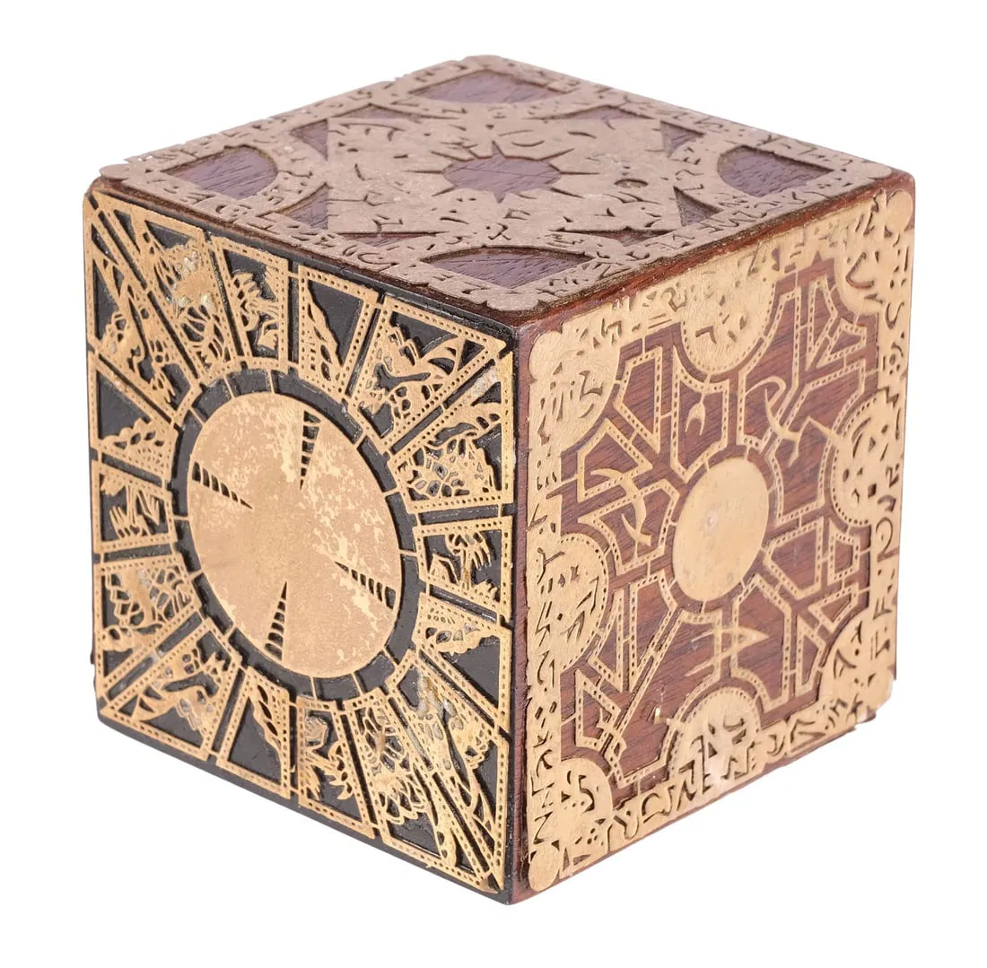 HELLRAISER: HELLWORLD (2005) - Static Lament Configuration Puzzle Box