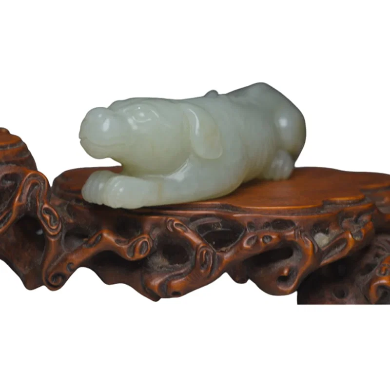 Hetian jade dog-shaped handle piece