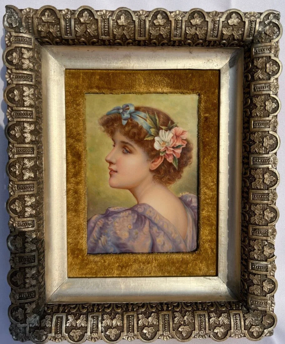 Heubach Lichte 19th Century Hand Painted Portrait Plaque