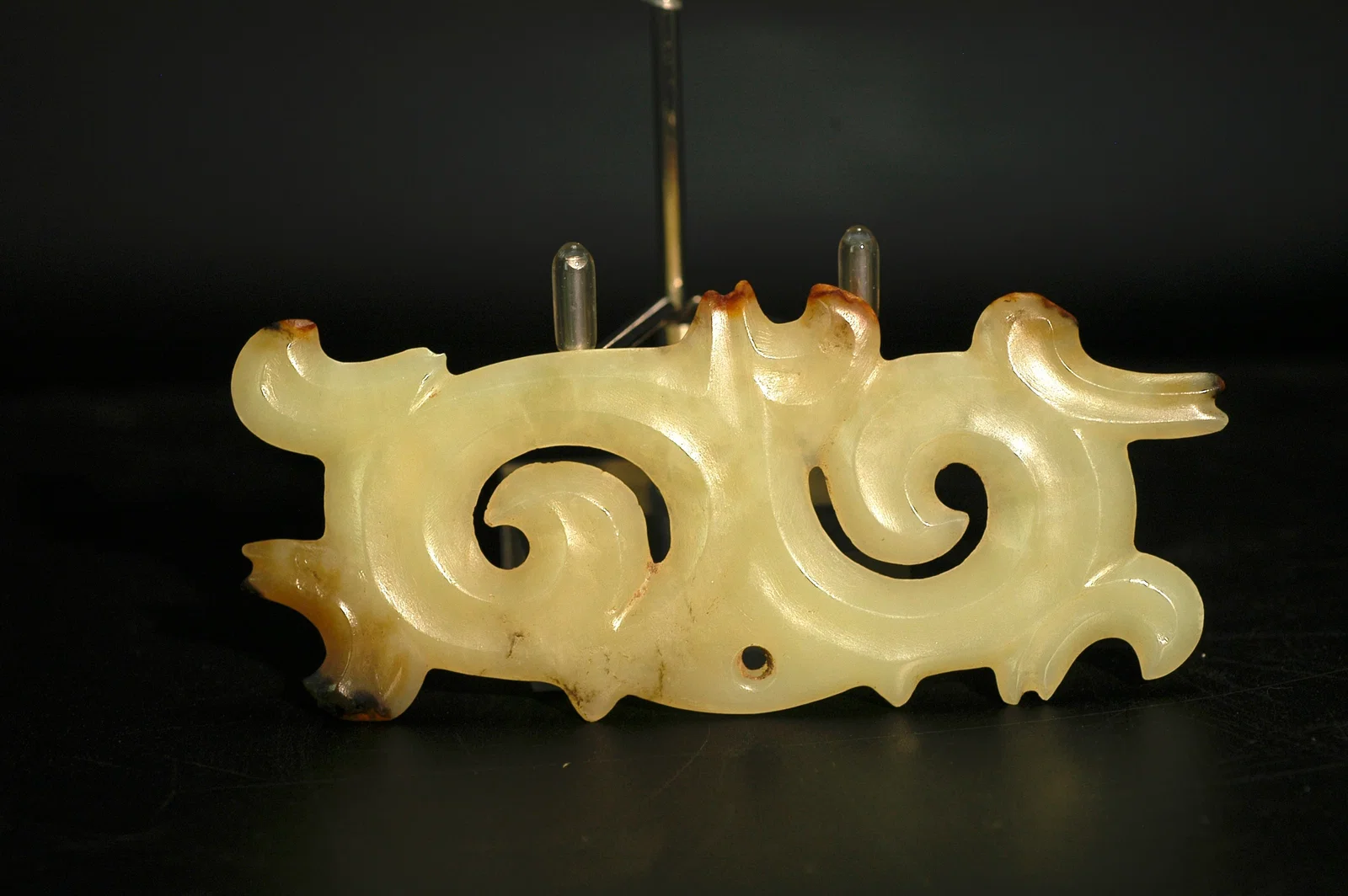 Hongshan Culture Yellow Jade Hook-Cloud Form Pendant