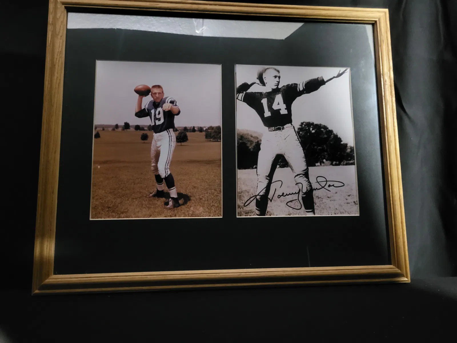 I00621 | Johnny Unitas Auto Steelers Training Camp