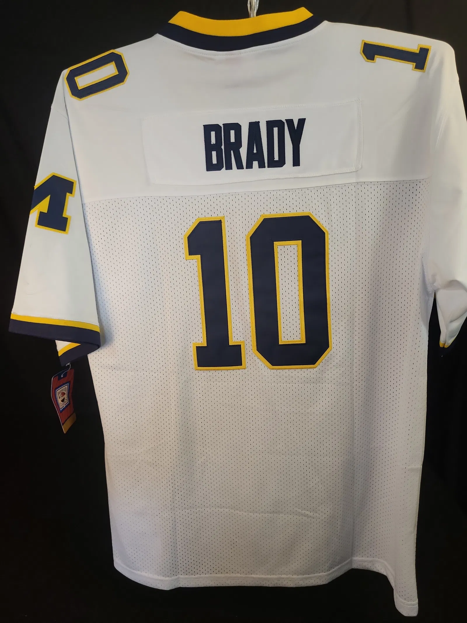 I01070 | Tom Brady Michigan Wolverines Mitchell & Ness 1999 College Vault Throwback Jersey