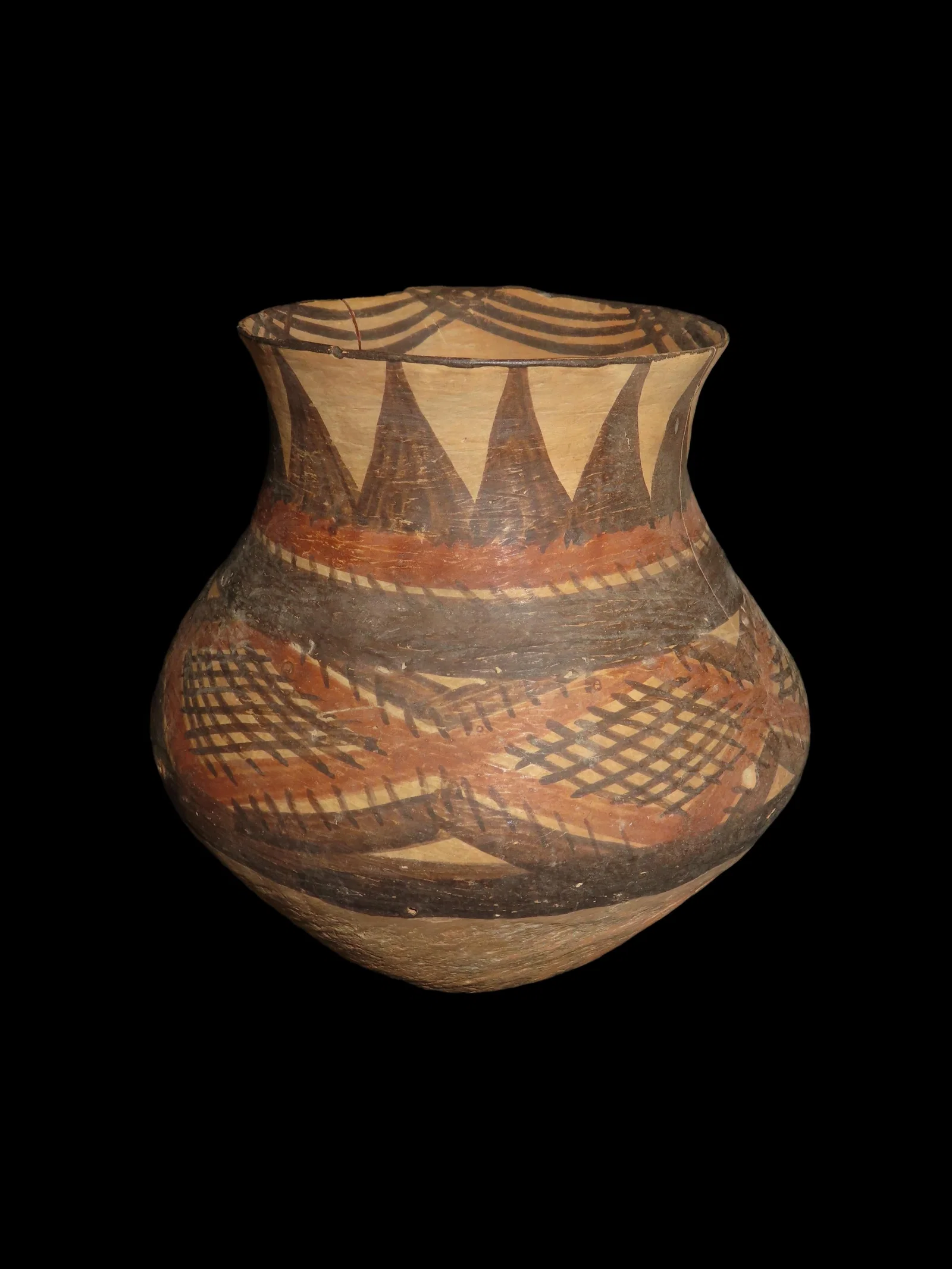 Incredible Ancient Indus Valley Pottery Bowl/Pitcher, Circa 2500-1500 B.C. All original Hand Painted