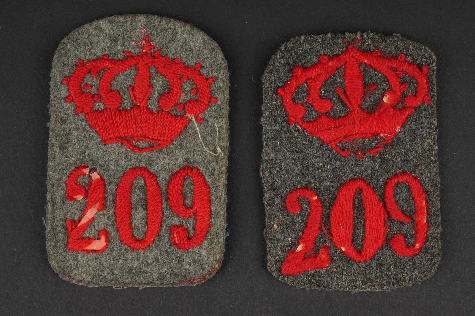 Italie insignes de kepi. Italy kepi insignia