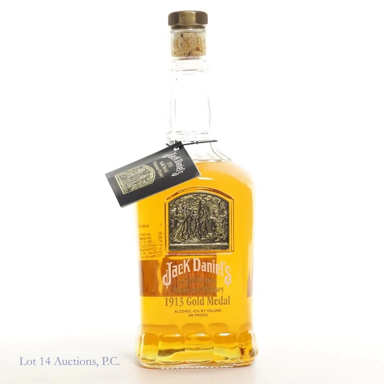 Jack Daniel's 1913 Gold Medal Tennessee Whiskey