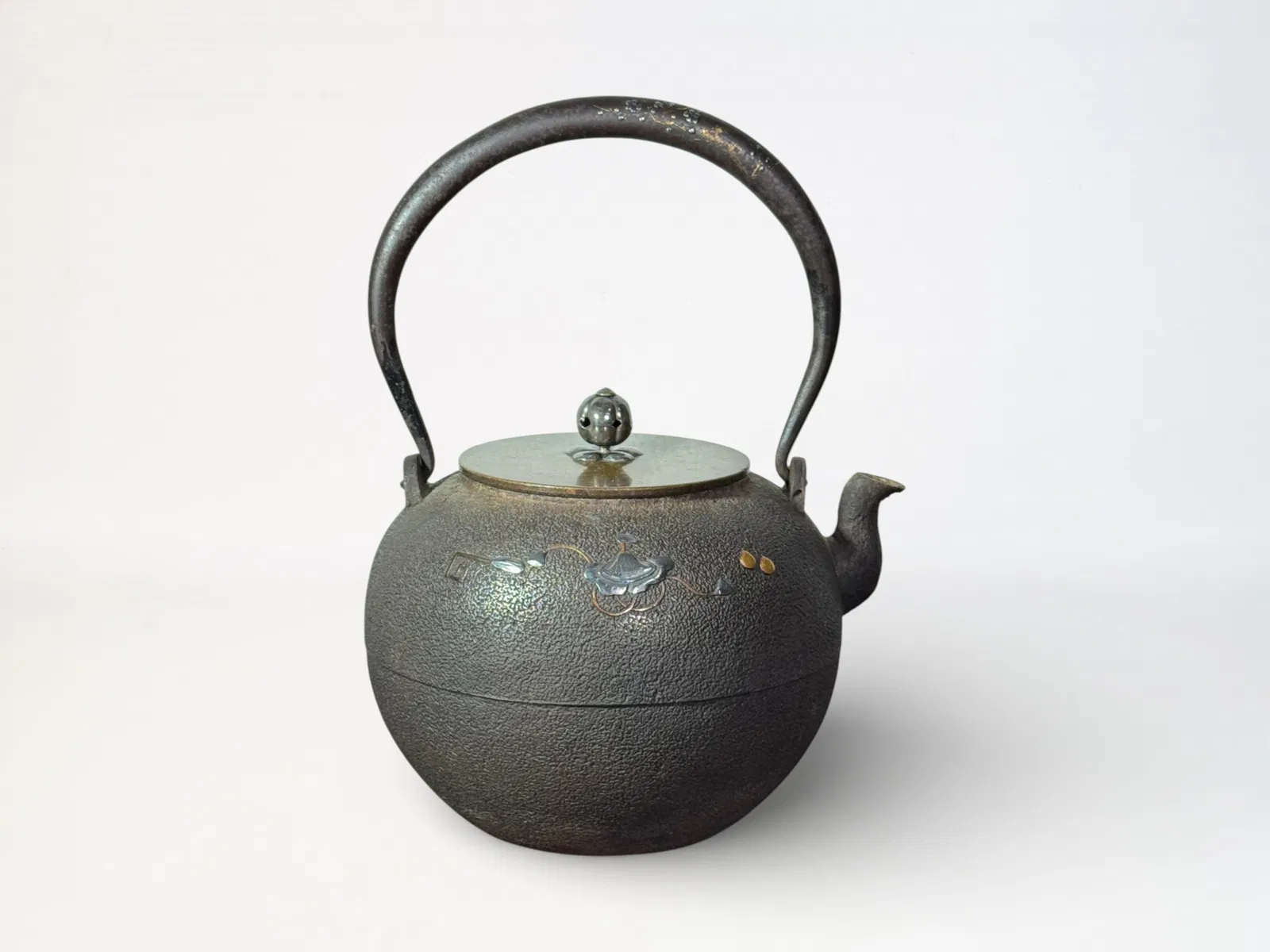 Japanese Iron Teapot with Mixed-Metal Design