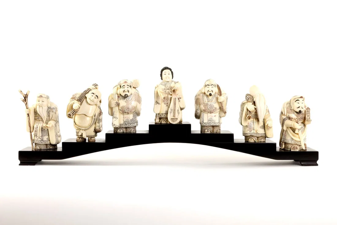 Japanese SHOWA Shichifukujin 7 LUCKY GODS Very Fine Figures