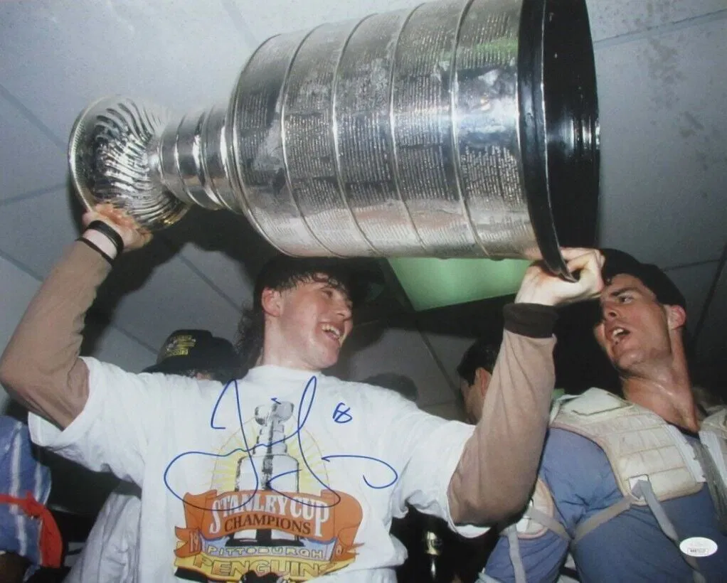 Jaromir Jagr Signed 16x20 Photo Pittsburgh Penguins JSA Authenticated