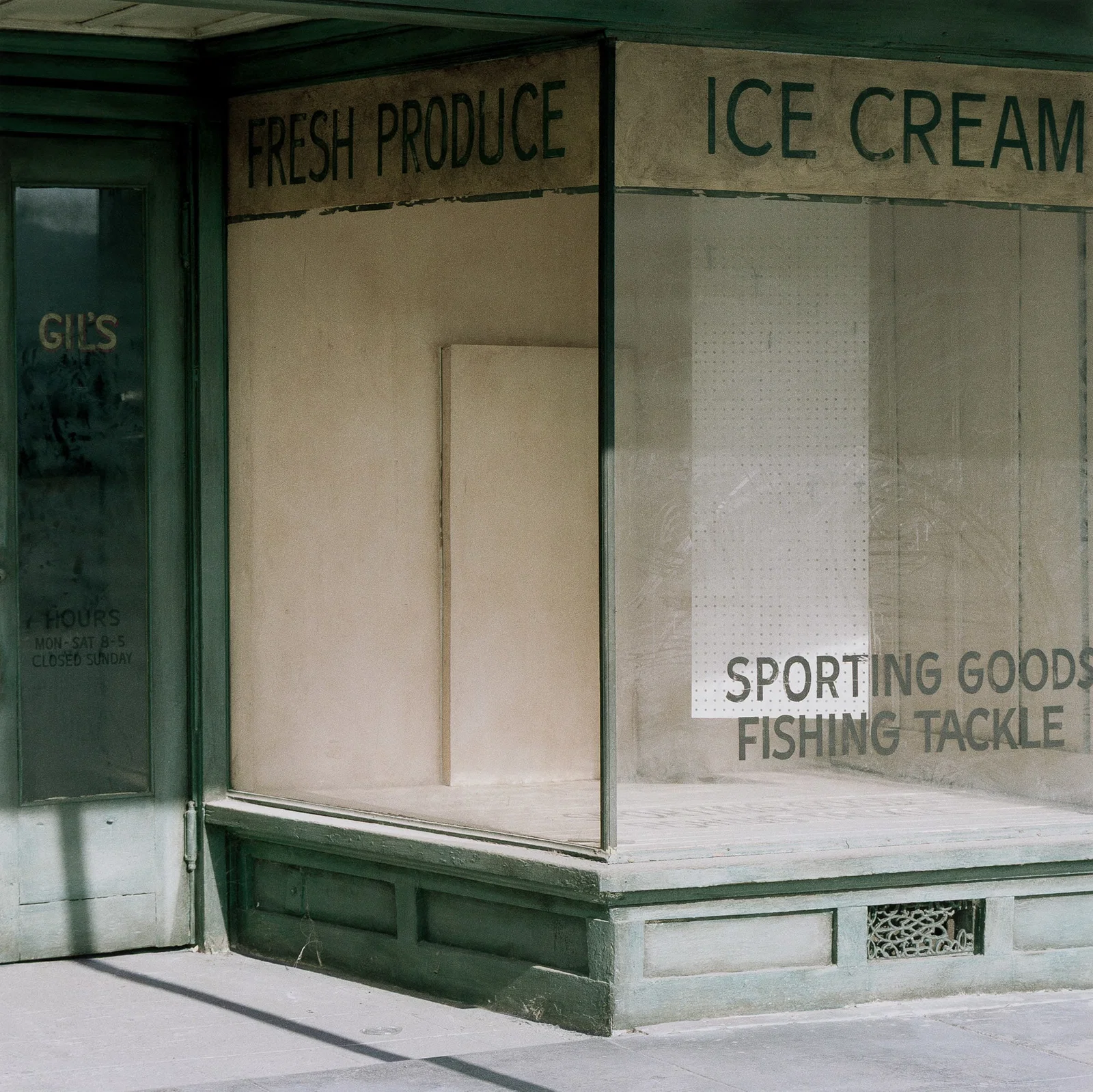 Jeff Brouws. Gils, Highway 33, Maricopa, California. 1992; printed 2025.