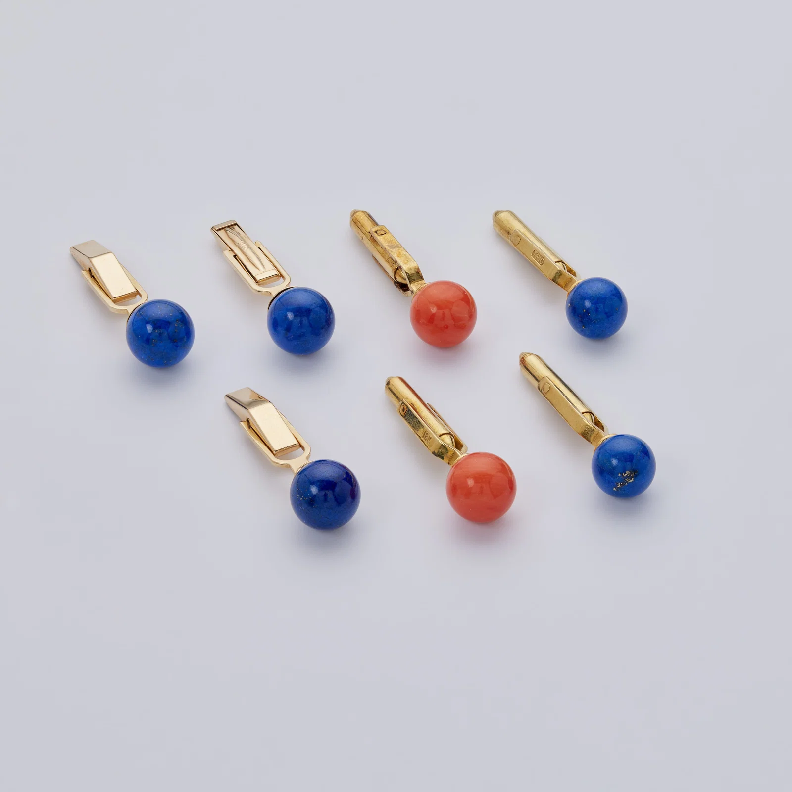Jerry Weintraub | 14K Yellow Gold, Lapis Lazuli, and Coral Cufflinks