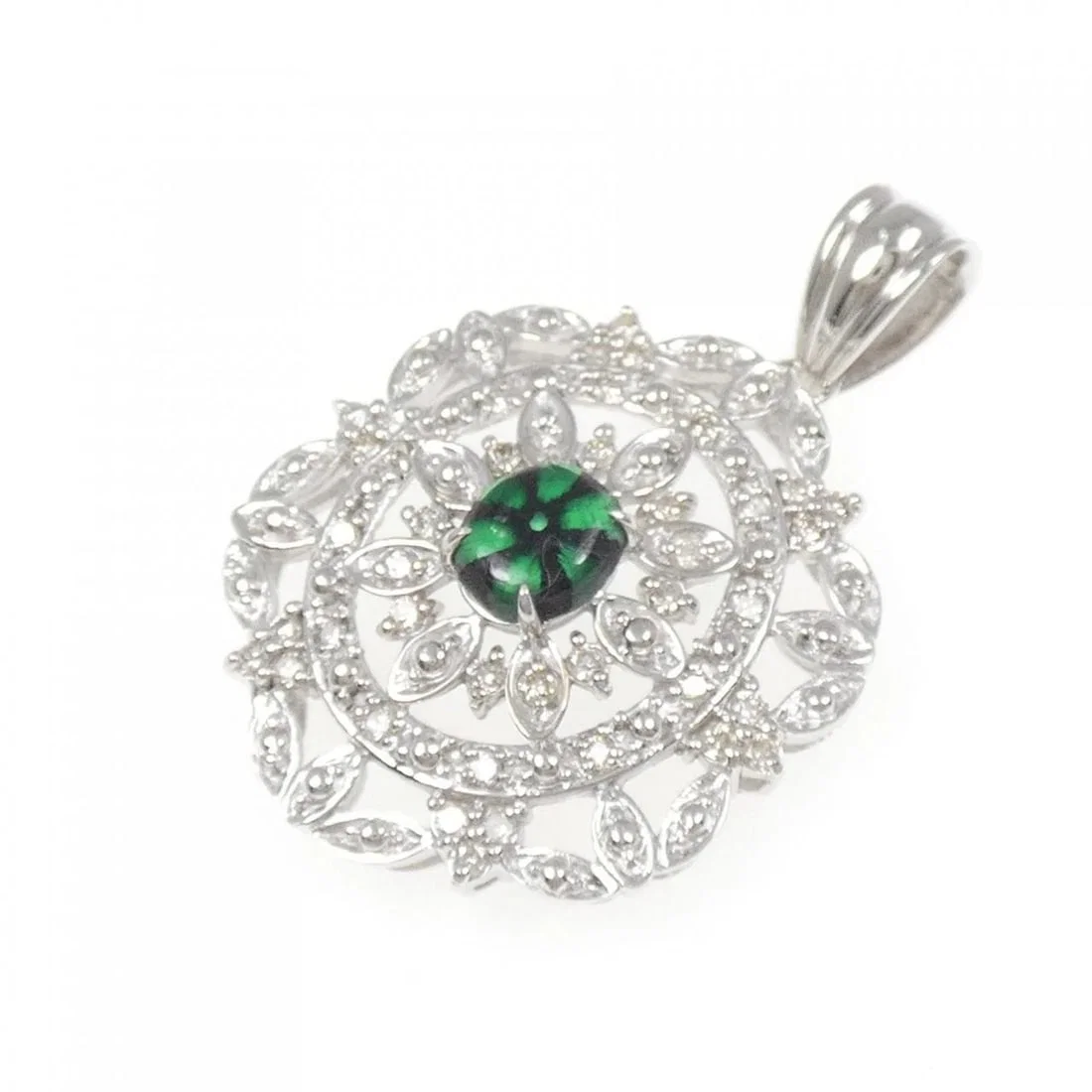 K18WG TRAPICHE EMERALD PENDANT