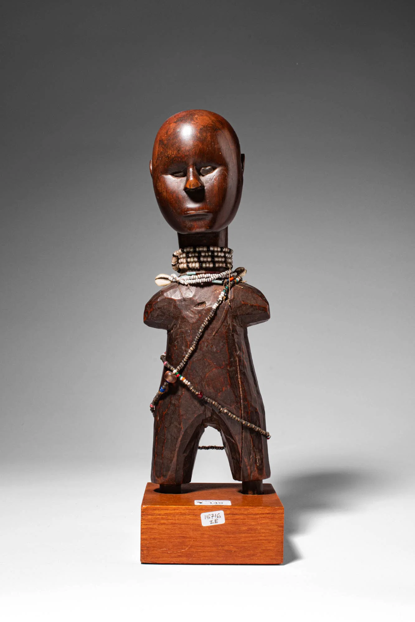 KAMBA WOODEN STANDING FIGURE