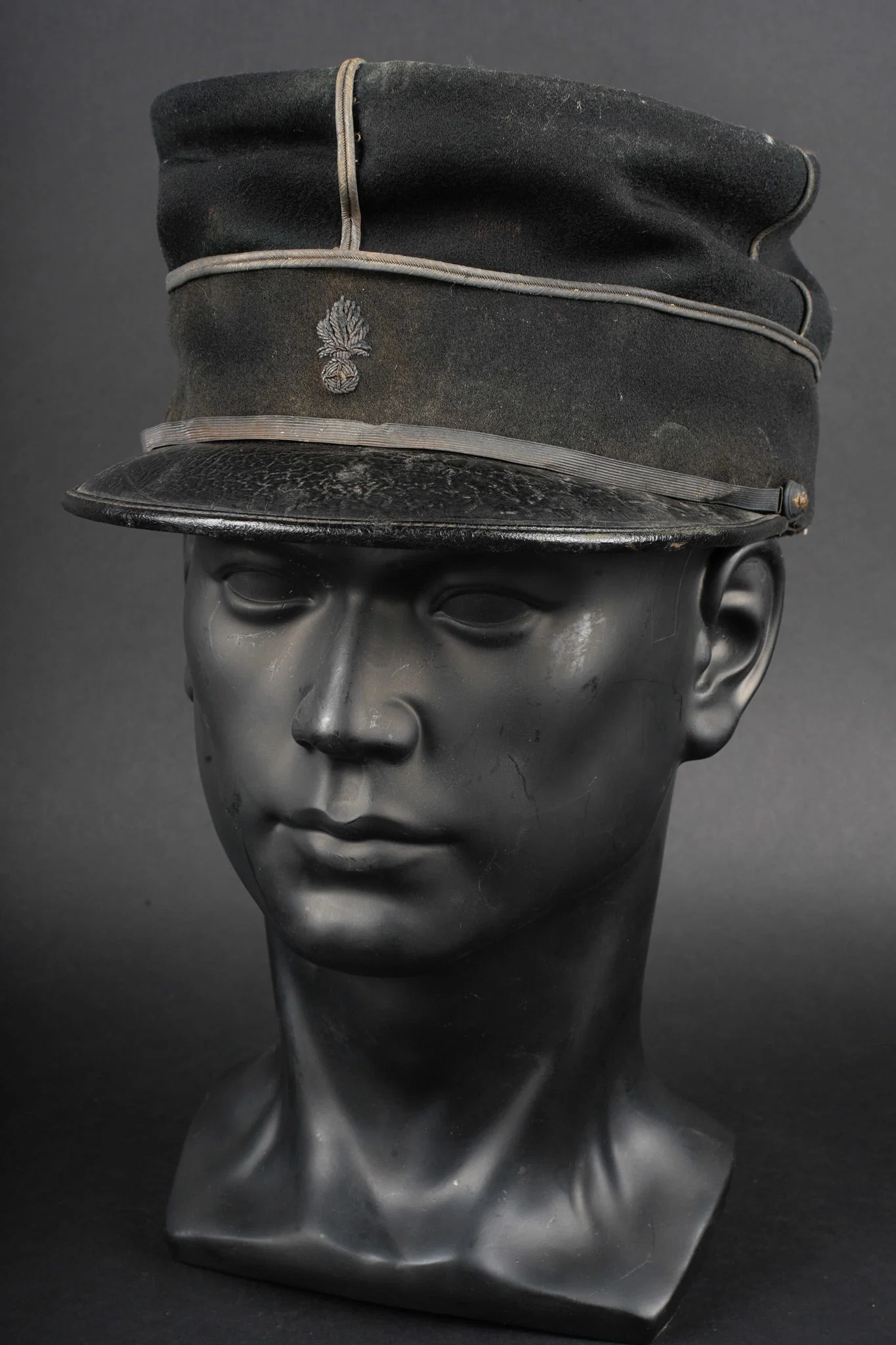 Kepi 1873 de sous lieutenant du genie. Kepi, Model 1873, engineer second lieutenant