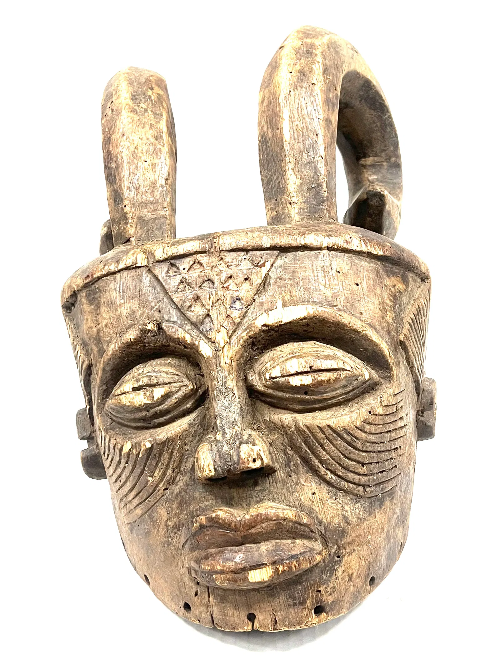 Kuba Helmet Mask