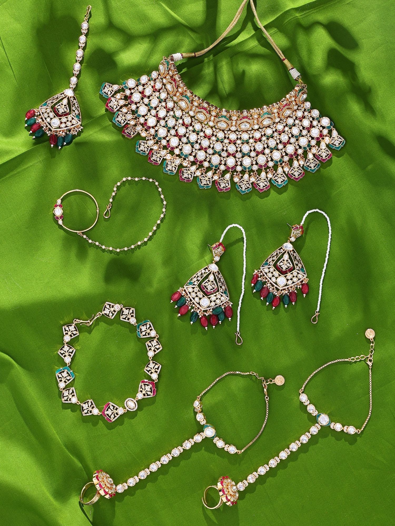 Kundan Studded Bridal Wedding Set With Earrings, Maang Tikka, Sheeshpatti, Haathphool and Nath