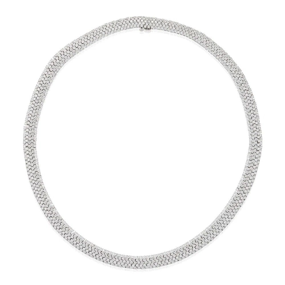 KWIAT: AN 18K WHITE GOLD AND DIAMOND NECKLACE