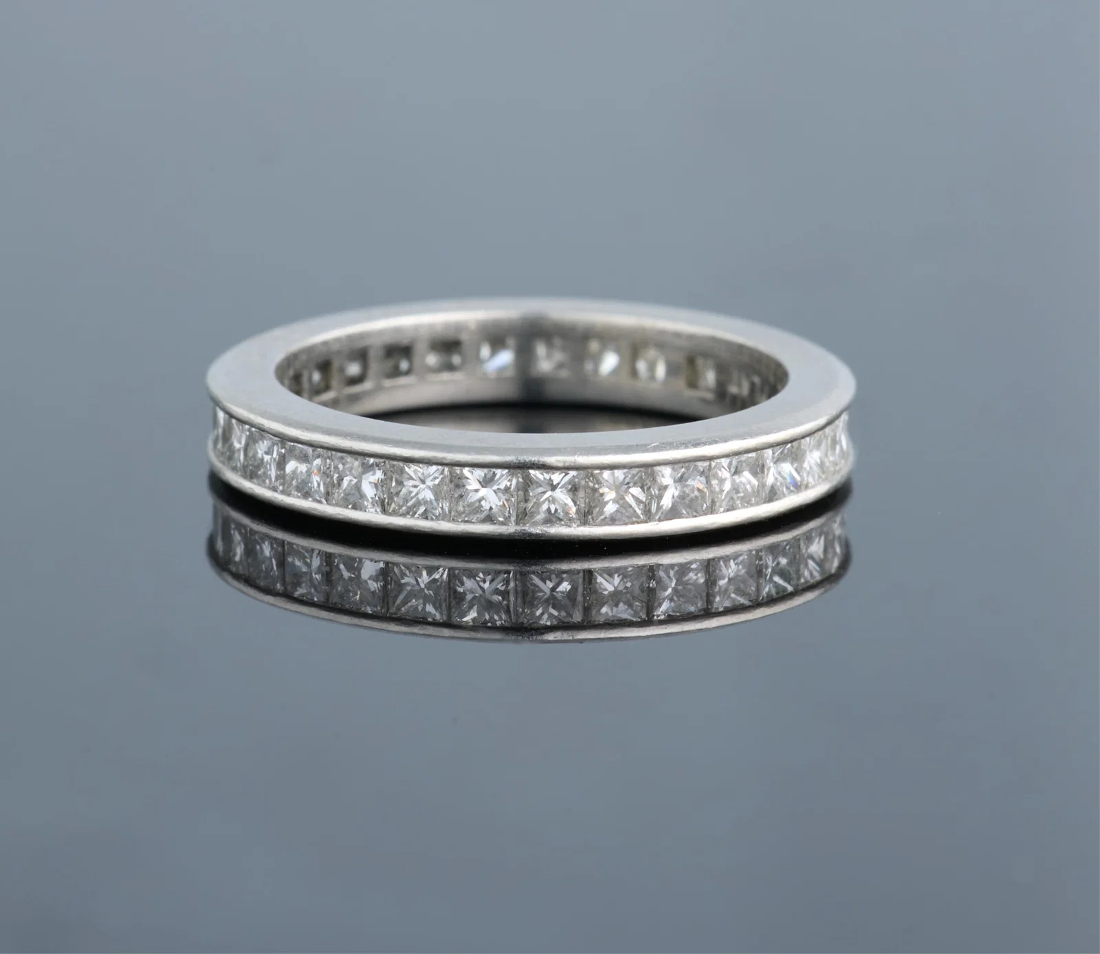 Ladies' Platinum Diamond Infinity Band, Total Diamond Wt.- 1.45 carats, Size- 4 3/4.