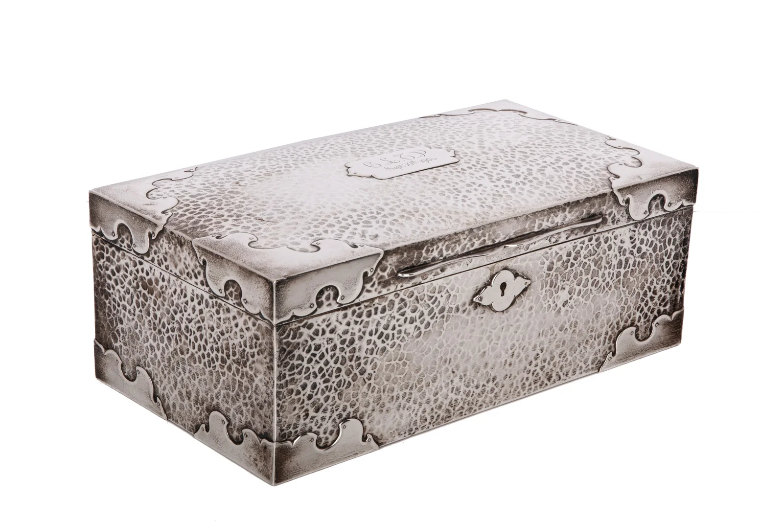 LARGE ENGLISH SILVER ARTS AND CRAFTS CIGAR BOX