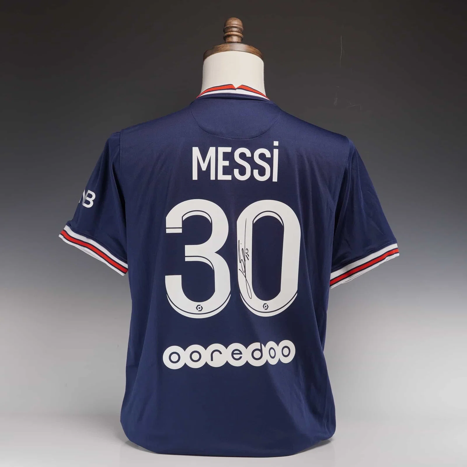 Lionel Messi Official Back Signed Paris Saint-Germain 2021-22 Home Jersey with Icons.com COA
