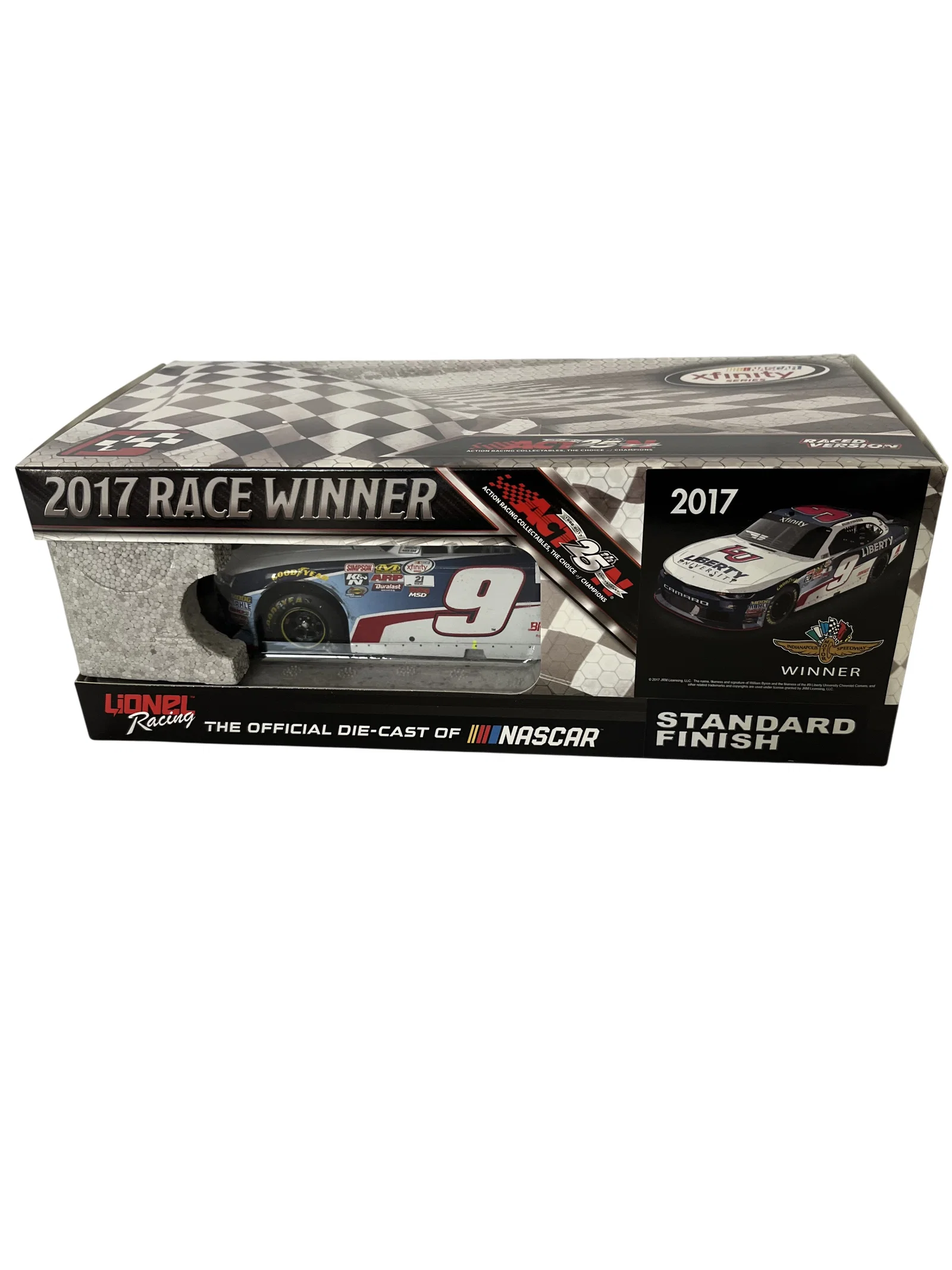 Lionel Racing William Byron Autographed 2017 Indianapolis Race Winner Die-Cast Stock Car