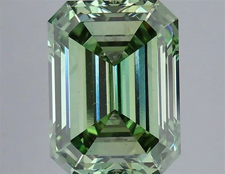 Loose Diamond - EMERALD 4.03ct Fancy Vivid Green VS1