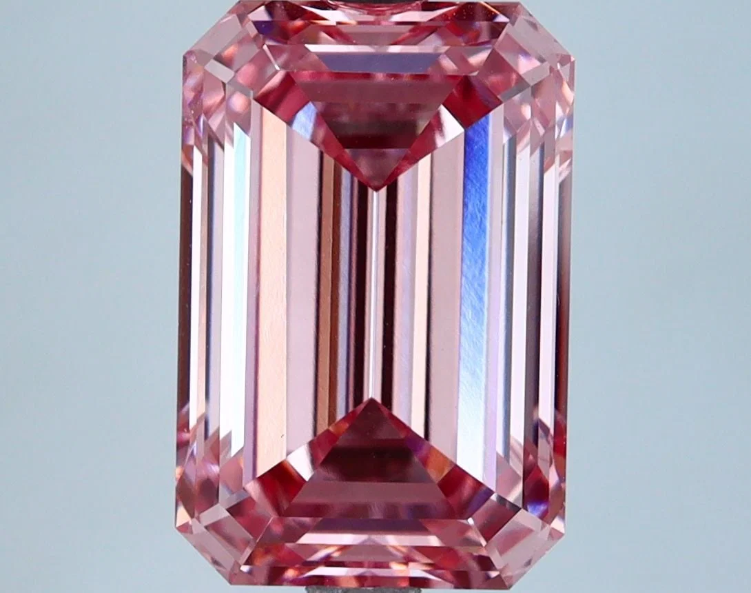 Loose Diamond - EMERALD 4.61ct Fancy Intense Pink VS1