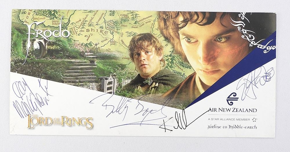 Lord of The Rings Card Signed by Elijah Wood/Dominic Monaghan/Billy Boyd/Karl Urban, 4x8 1/4".