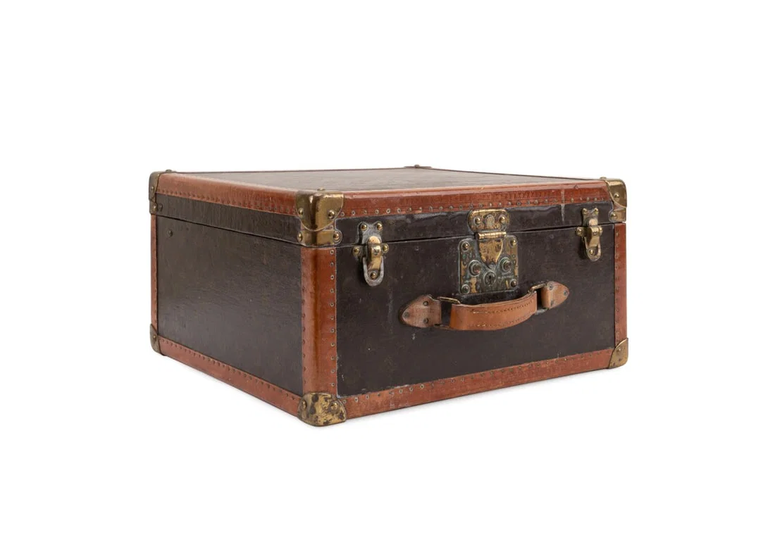 LOUIS VUITTON MONOGRAM SQUARE STEAMER TRUNK CASE